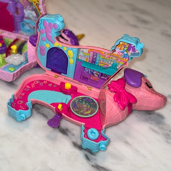 Polly Pocket Puppy Party Piñata & Unicorn Travel Toy Exteriors. - Picture 5 of 8